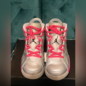 Jordan retro “valentine 6s”
